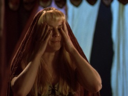 extant_XenaWarriorPrincess_4x14_Devi_01378.jpg