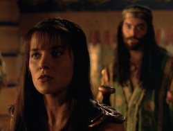 extant_XenaWarriorPrincess_4x14_Devi_02131.jpg