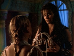 extant_XenaWarriorPrincess_4x14_Devi_02273.jpg