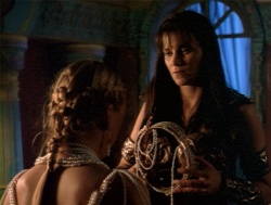 extant_XenaWarriorPrincess_4x14_Devi_02277.jpg