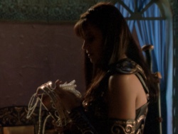 extant_XenaWarriorPrincess_4x14_Devi_02284.jpg