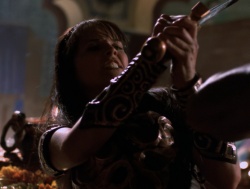 extant_XenaWarriorPrincess_4x14_Devi_02602.jpg