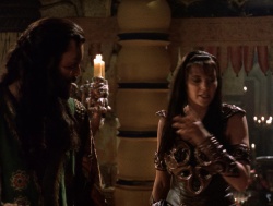 extant_XenaWarriorPrincess_4x14_Devi_02668.jpg