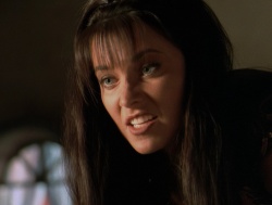 extant_XenaWarriorPrincess_4x14_Devi_02715.jpg