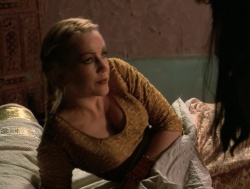 extant_XenaWarriorPrincess_4x14_Devi_02734.jpg