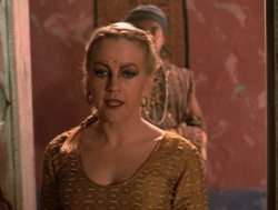 extant_XenaWarriorPrincess_4x14_Devi_02760.jpg