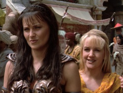 extant_XenaWarriorPrincess_4x14_Devi_03631.jpg