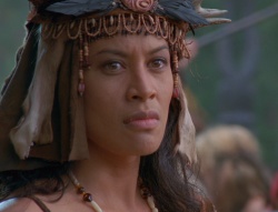 extant_XenaWarriorPrincess_6x01-ComingHome_02067.jpg