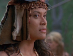 extant_XenaWarriorPrincess_6x01-ComingHome_02074.jpg