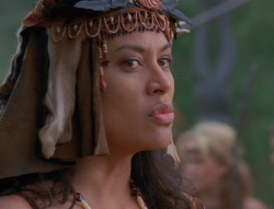 extant_XenaWarriorPrincess_6x01-ComingHome_02078.jpg