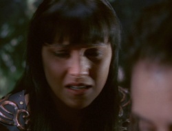 extant_XenaWarriorPrincess_6x01-ComingHome_02198.jpg