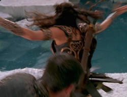 extant_XenaWarriorPrincess_6x01-ComingHome_03112.jpg