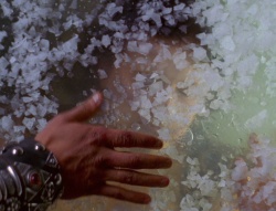 extant_XenaWarriorPrincess_6x01-ComingHome_03219.jpg