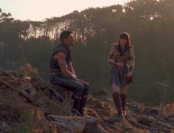 extant_XenaWarriorPrincess_6x01-ComingHome_03541.jpg