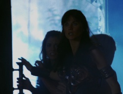 extant_XenaWarriorPrincess_6x02-TheHauntingOfAmphipolis_00126.jpg