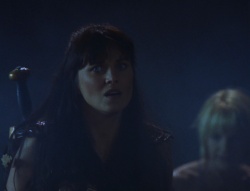 extant_XenaWarriorPrincess_6x02-TheHauntingOfAmphipolis_00143.jpg