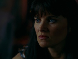 extant_XenaWarriorPrincess_6x02-TheHauntingOfAmphipolis_00321.jpg