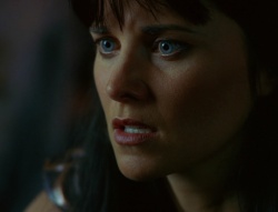 extant_XenaWarriorPrincess_6x02-TheHauntingOfAmphipolis_00425.jpg