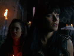 extant_XenaWarriorPrincess_6x02-TheHauntingOfAmphipolis_00476.jpg