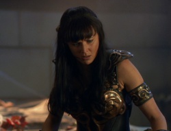 extant_XenaWarriorPrincess_6x02-TheHauntingOfAmphipolis_00603.jpg