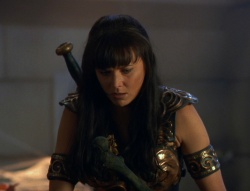 extant_XenaWarriorPrincess_6x02-TheHauntingOfAmphipolis_00611.jpg