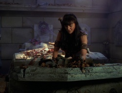 extant_XenaWarriorPrincess_6x02-TheHauntingOfAmphipolis_00622.jpg