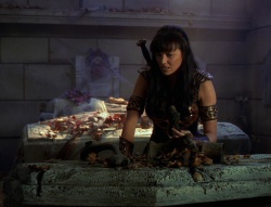 extant_XenaWarriorPrincess_6x02-TheHauntingOfAmphipolis_00633.jpg