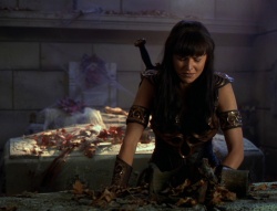 extant_XenaWarriorPrincess_6x02-TheHauntingOfAmphipolis_00645.jpg