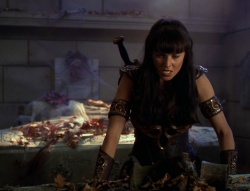 extant_XenaWarriorPrincess_6x02-TheHauntingOfAmphipolis_00649.jpg