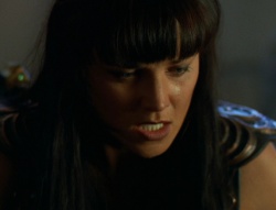 extant_XenaWarriorPrincess_6x02-TheHauntingOfAmphipolis_00657.jpg