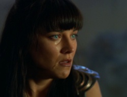 extant_XenaWarriorPrincess_6x02-TheHauntingOfAmphipolis_00676.jpg