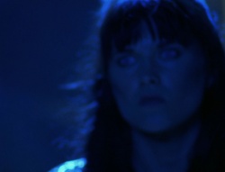 extant_XenaWarriorPrincess_6x02-TheHauntingOfAmphipolis_01131.jpg