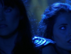 extant_XenaWarriorPrincess_6x02-TheHauntingOfAmphipolis_01142.jpg