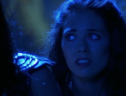 extant_XenaWarriorPrincess_6x02-TheHauntingOfAmphipolis_01144.jpg