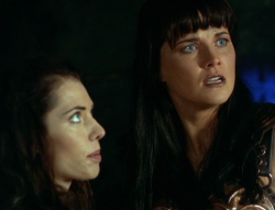 extant_XenaWarriorPrincess_6x02-TheHauntingOfAmphipolis_01342.jpg