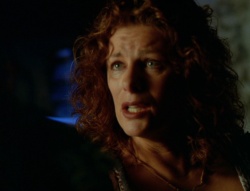 extant_XenaWarriorPrincess_6x02-TheHauntingOfAmphipolis_01472.jpg