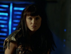 extant_XenaWarriorPrincess_6x02-TheHauntingOfAmphipolis_01493.jpg