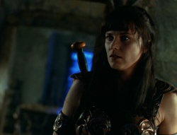 extant_XenaWarriorPrincess_6x02-TheHauntingOfAmphipolis_01678.jpg