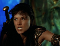 extant_XenaWarriorPrincess_6x02-TheHauntingOfAmphipolis_01769.jpg