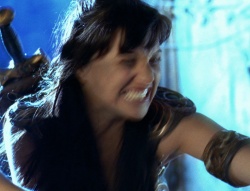 extant_XenaWarriorPrincess_6x02-TheHauntingOfAmphipolis_01936.jpg