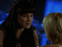 extant_XenaWarriorPrincess_6x02-TheHauntingOfAmphipolis_02025.jpg