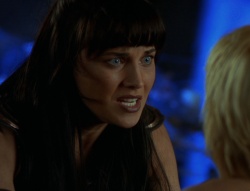 extant_XenaWarriorPrincess_6x02-TheHauntingOfAmphipolis_02034.jpg