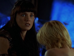 extant_XenaWarriorPrincess_6x02-TheHauntingOfAmphipolis_02041.jpg