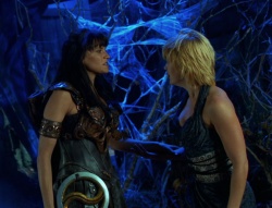 extant_XenaWarriorPrincess_6x02-TheHauntingOfAmphipolis_02300.jpg