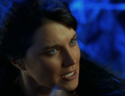 extant_XenaWarriorPrincess_6x02-TheHauntingOfAmphipolis_02318.jpg