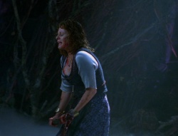 extant_XenaWarriorPrincess_6x02-TheHauntingOfAmphipolis_02435.jpg