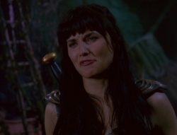 extant_XenaWarriorPrincess_6x02-TheHauntingOfAmphipolis_02465.jpg