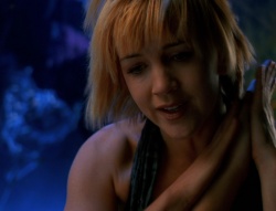 extant_XenaWarriorPrincess_6x02-TheHauntingOfAmphipolis_02668.jpg