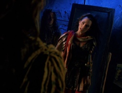 extant_XenaWarriorPrincess_6x02-TheHauntingOfAmphipolis_02863.jpg