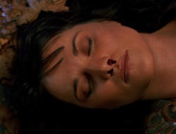 extant_XenaWarriorPrincess_6x02-TheHauntingOfAmphipolis_02972.jpg